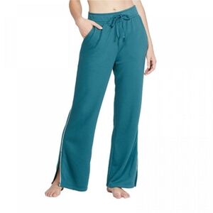 EUC Colsie Fleece Wide Leg lounge drawstring pants with slit in Teal